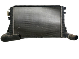 Интеркулер 1K0145803AF Volkswagen Caddy