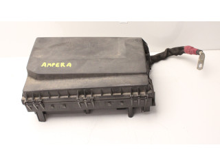 Pojistková skříňka Opel Zafira C 2011