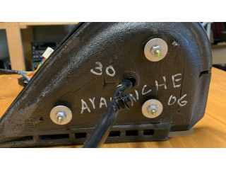 Зеркало электрическое     левое   Chevrolet Suburban     