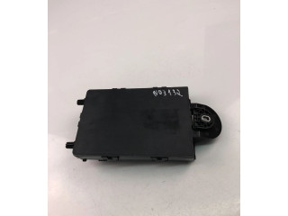 Блок предохранителей 32209198 Volvo XC90