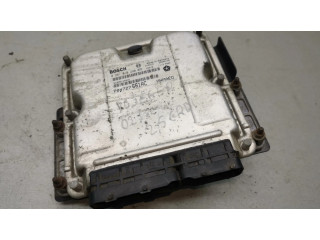 Řídící jednotka 0281010290, P04727661AC   Chrysler Voyager 2002