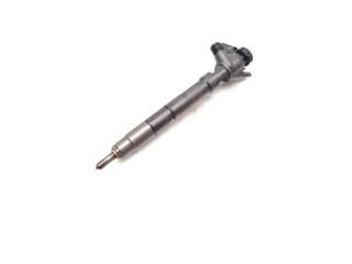 Vstřikovač 04L130277BD, 28565336 Skoda Octavia Mk3 (5E) CXXB