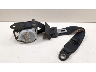 Задний ремень безопасности