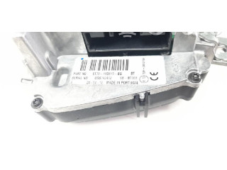 Радио/ проигрыватель CD/DVD / навигация