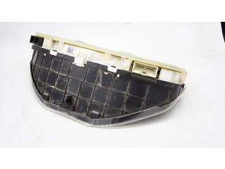 Přístrojová deska Mazda Premacy 2005