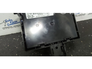 Pojistková skříňka Řídící jednotka BSM 8200652284   Renault Clio III 2008