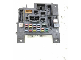 Блок предохранителей 8100B897   Mitsubishi Outlander    