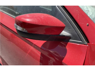 Зеркало электрическое Skoda Fabia Mk3 (NJ) 2015 - 2021 года