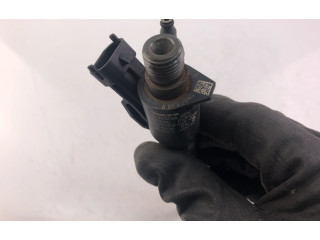 Форсунка 31303238    Volvo V70   