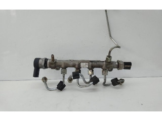 Топливная рампа 04L089B   Audi A3 S3 A3 Sportback 8P  