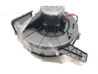 Вентилятор печки 6R1819015 Skoda Fabia Mk3 (NJ)