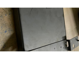 Блок управления двигателя E2T81771M, Z51018881B   Mazda 323