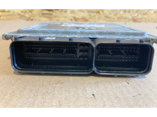 Блок управления двигателя 03F906070M, 5WP44614   Skoda Fabia Mk3 (NJ)