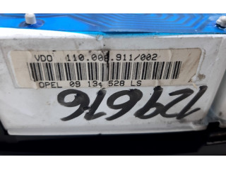 Панель приборов 09135528LS, 129616   Opel Vectra B       
