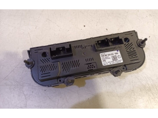 Блок управления климат-контролем    Skoda Superb B8 (3V)