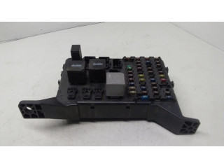 Блок предохранителей 1S7T14A073AF Ford Mondeo Mk III