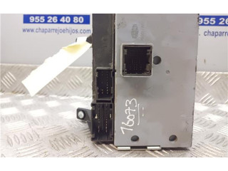 Блок предохранителей 51778008, 51778008 Fiat Linea