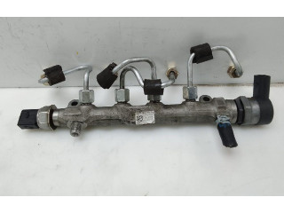 Топливная рампа 04l089b   Audi A3 S3 8V  