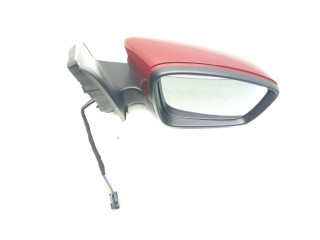 Зеркало электрическое Skoda Fabia Mk3 (NJ) 2015 - 2021 года