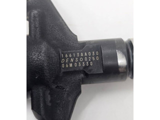 Форсунка 16613AA030    Subaru Outback  EE20Z 