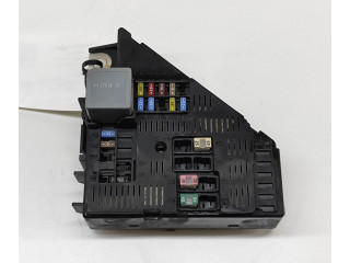 Блок предохранителей 31473569   Volvo S90, V90    