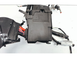 Pojistková skříňka 6G9T14A067CA, 6G9T14A076MB Volvo XC60 2015