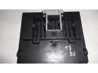Блок комфорта 5Q0937084AQ Audi A3 S3 8V