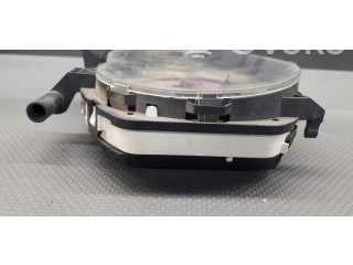 Спидометр (приборный щиток) 8200582709 Renault Clio III