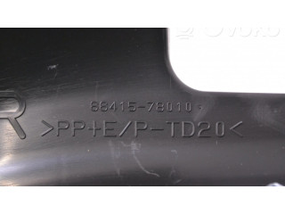 Другая деталь салона