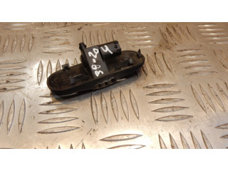 Переднее стекло