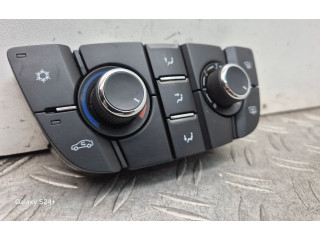 Блок управления климат-контролем 13435154   Opel Meriva B