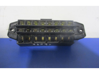 Блок предохранителей     Fiat 126    