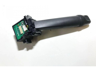 Ручка стеклоочистителей Volvo V70