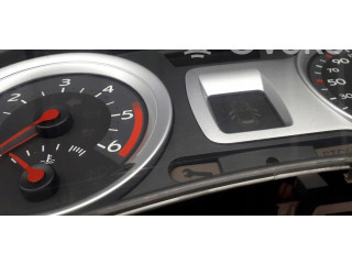 Přístrojová deska  Renault Clio III 2008 8200305020  