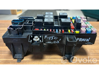 Блок предохранителей  5L3T14A067AA   Ford F150    