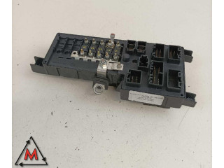 Блок предохранителей 518828017 Volvo V70