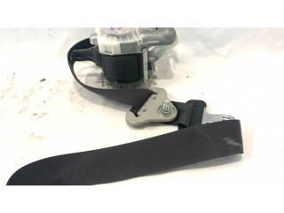 Передний ремень безопасности