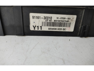 Блок предохранителей 911613E010 KIA Sorento