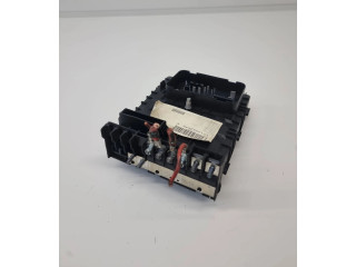   Pojistková skříňka 1K0937820D   Volkswagen Tiguan 2012