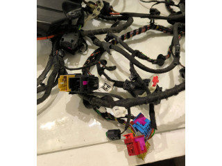 Блок предохранителей 5Q0907361G, 63513541 Audi Q3 8U