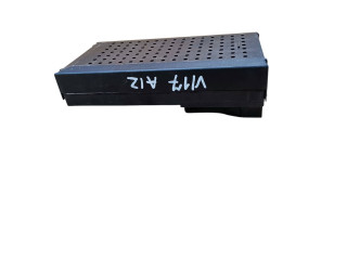 Блок предохранителей 30679527, 04W134   Volvo XC90    