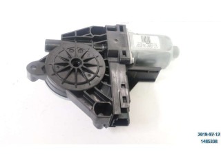 Передний двигатель механизма для подъема окон Volvo V70 2008 - 2013 года