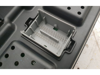 Блок предохранителей 31314468, 28231898   Volvo XC90    