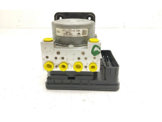 Блок АБС LN152B373AB Ford Ecosport 2013 - 2017 года