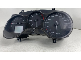 Přístrojová deska  Seat Altea 2009 1P0920810M, 1020600210  