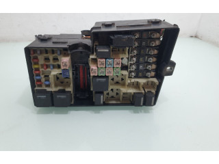 Pojistková skříňka 30672951 Volvo S40 2006