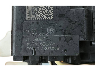 Блок предохранителей 5Q0937615C, 20042017 Skoda Octavia Mk3 (5E)