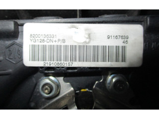 Подушка безопасности водителя 91167639   Renault Trafic II (X83)