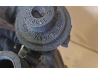 Всасывающий коллектор 068129713H Volkswagen Golf II