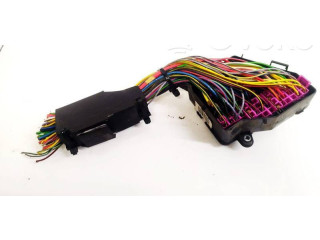 Блок предохранителей  8d1941824, 8D1941824   Audi A6 S6 C6 4F    